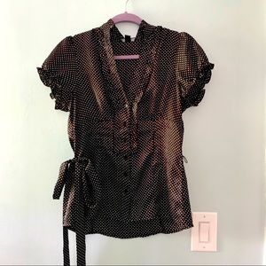Polka dot tie-waist blouse